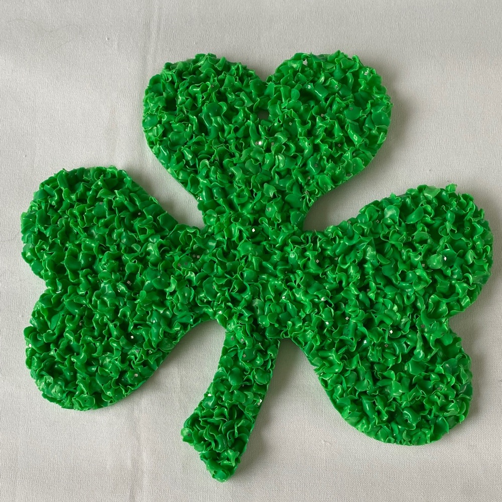 Melted Plastic Popcorn Shamrock Vintage